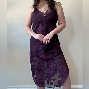 Vintage Elegant Burgundy Lace Nightie